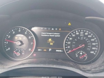 Kia Stinger Liftback 3.3 T-GDi 366KM 2018 Kia Stinger 2018 r. 3,3 L GT2 AWD 3.3 Benzyna 365KM, zdjęcie 6