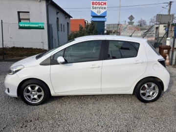 Toyota Yaris III Hatchback 5d Facelifting 1.0 VVT-i 69KM 2014 Toyota Yaris 1.0 69Ps 5Drz Biala Klimatyzacja Elektryka Alu Piekna Gwaranc, zdjęcie 25