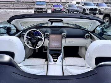 Mercedes SL R232 4.0 63 585KM 2025 Mercedes Maybach SL 680 Monogram Series, zdjęcie 25