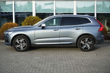 Volvo XC60 II Crossover D3 150KM 2018 Volvo XC 60 R-Design Czujniki park. Tempomat Klima 2strefowa HAK FV23, zdjęcie 2
