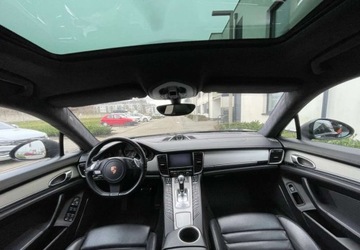 Porsche Panamera I Liftback 4.8 V8 500KM 2010 Porsche Panamera Porsche Panamera Turbo 4.8 Benzyna 500KM, zdjęcie 3