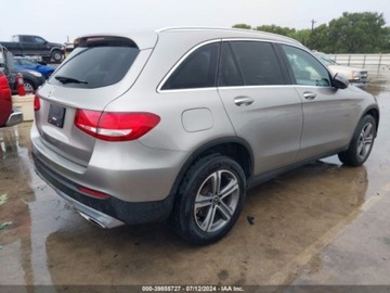 Mercedes GLC C253 2019 Mercedes-Benz GLC 2019 Mercedes-Benz GLC GLC 300 SUV 2.0 Benzyna 241KM, zdjęcie 3