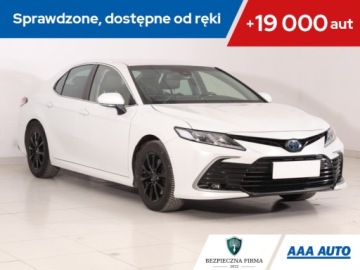 Toyota Camry IX Sedan 2.5 Hybrid Dynamic Force 218KM 2021 Toyota Camry 2.5 Hybrid, Salon Polska, Serwis ASO