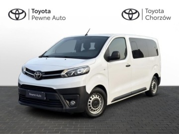 Toyota Proace II 2022 Toyota PROACE VERSO 2.0 D4-D Medium Combi Toyota P