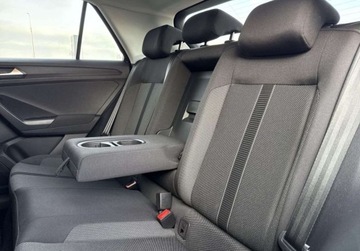 Volkswagen T-Roc I SUV Facelifting 1.5 TSI ACT 150KM 2022 Volkswagen T-Roc 1.5 Benzyna 150KM, zdjęcie 23