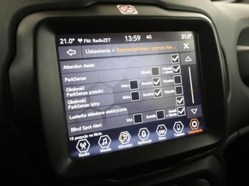 Jeep Renegade SUV Plug-In Seria 2/3 1.3 Turbo 4xe PHEV 240KM 2022 Jeep Renegade 1.3 T4 4xe Plug-in Hybrid Nawigacja, zdjęcie 26