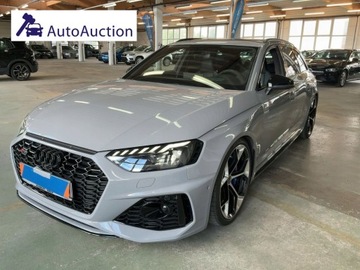 Audi A4 B9 RS4 Avant Facelifting 2.9 TFSI 450KM 2023 Audi RS 4 2.9 TFSI quattro