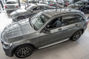 MERCEDES GLC X253 C253 STUPNĚ BOČNÍ A2535200600