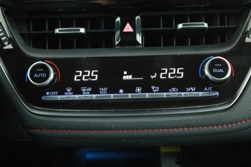 Toyota Corolla XII Hatchback 1.2 Turbo D-4T 116KM 2019 Toyota Corolla 1.2 Turbo, Salon Polska, zdjęcie 9