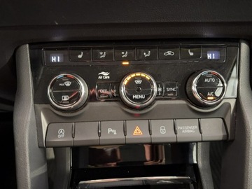 Skoda Karoq Crossover Facelifting 2.0 TDI SCR 150KM 2022 Škoda Karoq Skoda Karoq 1.5 TDI SCR 4X4 Style DSG, zdjęcie 15