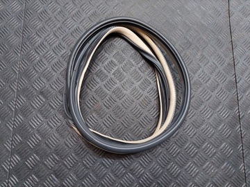 USZCZELKA DRZWI LEWY PRZOD HONDA LEGEND IV KB1