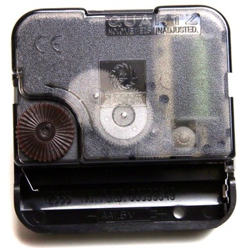 Кварцевый механизм HT, стрелки для часов диаметром 24 см.