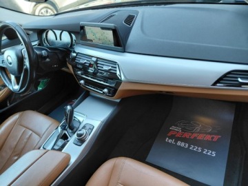 BMW Seria 5 G30-G31 2017 BMW Seria 5 X Drive Automat Skora Led Navi 2.0 Diesel 163KM, zdjęcie 10
