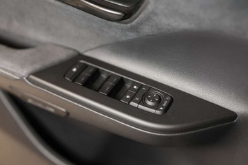 Toyota C-HR II 2024 Toyota C-HR 2.0 Hybrid Dynamic Force Executive 2.0 Hybryda 194KM, zdjęcie 11