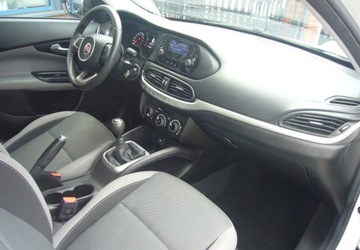 Fiat Tipo II Sedan 1.4 95KM 2019 Fiat Tipo Fiat Tipo II I wlasciciel, Salon PL, serwis 1.4 Benzyna 95KM, zdjęcie 17