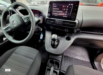 Opel Combo E Kombivan 1.5 Diesel 102KM 2022 Opel Combo 2XPDCkameraPo oplatach,GWARANCJA 1.5 Diesel 102KM, zdjęcie 17