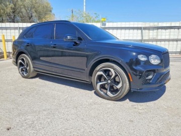 Bentley Bentayga 2022 Bentley Bentayga 2022. 4.0 Benzyna 550KM, zdjęcie 4