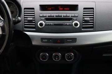 Mitsubishi Lancer IX 2010 Mitsubishi Lancer 1.8 MIVEC, Klima, Klimatronic, zdjęcie 12