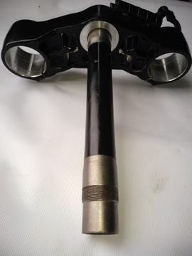 KTM DUKE 125 21р полка нижний подседельный штырь