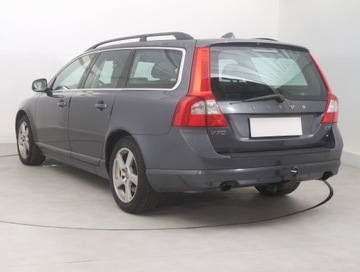 Volvo V70 III Kombi 2.4 D5 215KM 2011 Volvo V70 D5, 211 KM, Navi, Xenon, Klima, zdjęcie 3