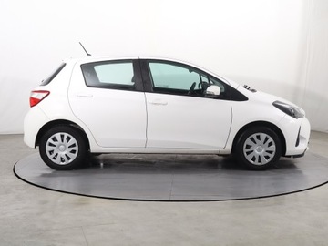 Toyota Yaris III Hatchback 5d Facelifting 2017 1.5 Dual VVT-iE 111KM 2017 Toyota Yaris 1.5 Dual VVT-i, Salon Polska, zdjęcie 5