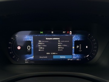 Volvo V60 II  Kombi Facelifting 2.0 B4 B 197KM 2025 Volvo V60 V60 B4B Ultra Dark Bowers&amp;Wilkins Panora, zdjęcie 16