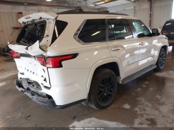 Toyota Sequoia II 2024 Toyota Sequoia Sr5 4x4 3.4 Hybryda 437KM, zdjęcie 3