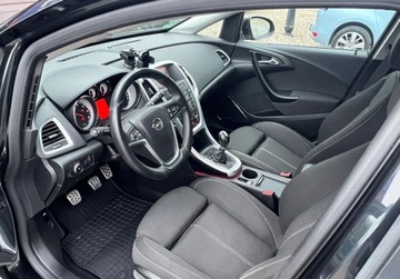 Opel Astra J Sports Tourer Facelifting 2.0 BiTurbo CDTI 195KM 2014 Opel Astra 2.0Biturbo 194KM Sport Xenon Led Navi Kamera Stan Bdb OPLACONY, zdjęcie 13