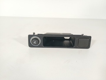 Saab 95 9-5 LIFT 97-09 ZAPALNICZKA Adapter, Stecker ZAPALNICZKI OE 12758685