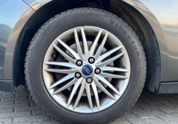 Ford Focus III Kombi Facelifting 1.5 EcoBoost 150KM 2017 Ford Focus 1.5 EcoBoost 150KM SYNC EDITION SalonPL Grzana szyba czujniki, zdjęcie 24