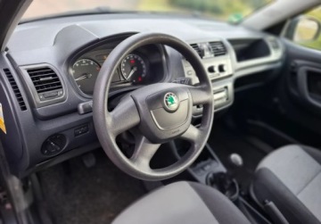 Skoda Fabia II Kombi 1.2 70KM 2009 Skoda Fabia 1.2 Benzyna 70KM, zdjęcie 6