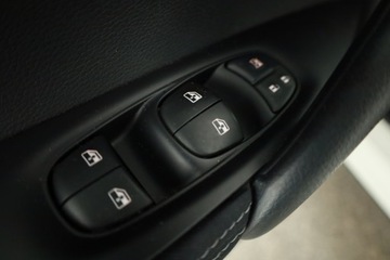 Nissan Qashqai II Crossover Facelifting 1.3 DIG-T 140KM 2021 Nissan Qashqai 1.3 DIG-T, Salon Polska, zdjęcie 16