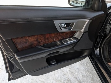 Jaguar XF I Sedan 3.0D V6 S 275KM 2009 Jaguar XF Xenon Skora Alu Navi Serwis Gwarancja 3.0 Diesel 275KM, zdjęcie 14