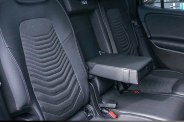 Mercedes GLB SUV 1.3 200 163KM 2023 Mercedes-Benz Glb 200 Progressive Suv 1.3 (163KM) 2023, zdjęcie 6