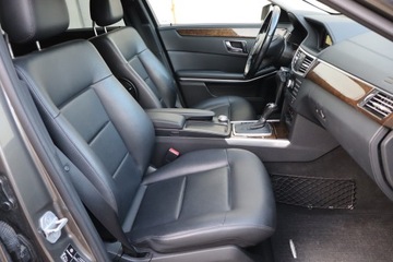 Mercedes Klasa E W212 Kombi 250 CGI BlueEFFICIENCY 204KM 2010 Mercedes E E 250, Automat, Skóra, Navi, Klima, zdjęcie 8