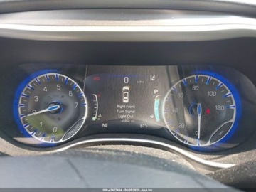 Chrysler Pacifica II 2024 Chrysler Pacifica 2024 Chrysler Pacifica Touring L FWD 3.6 Benzyna 287KM, zdjęcie 6