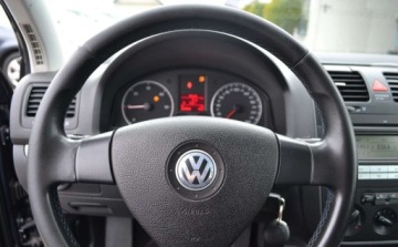 Volkswagen Golf V Hatchback 1.9 TDI 105KM 2008 Volkswagen Golf Bezwypadkowy -bez korozji - super utrzymany - OPLACONY 1.9, zdjęcie 24