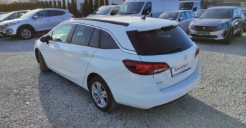 Opel Astra K Sports Tourer 1.6 CDTI 110KM 2019 Opel Astra 1.6 CDTi 110kM Led Navi Czytanie Znakow Tylko 121tys km GWARANC, zdjęcie 12