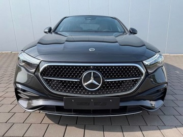 Mercedes Klasa E W214 Sedan 2.0 220d 197KM 2025 E Klasa 220 d 4-Matic AMG 2.0 (197KM) 2025, zdjęcie 1