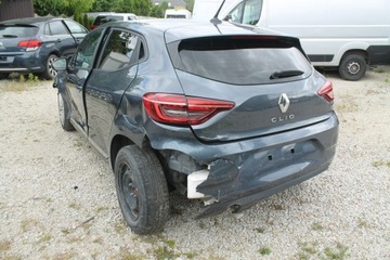 Renault Clio V Hatchback 5d 1.0 TCE 100 LPG 100KM 2021 Renault Clio ROK 2021 POJ 1,0 101KM BENZYNA GAZ, zdjęcie 6