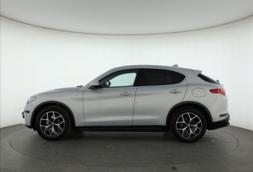 Alfa Romeo Stelvio SUV Facelifting 2.0 Turbo 200KM 2021 Alfa Romeo Stelvio 2.0 Turbo Q4, Salon Polska, zdjęcie 2