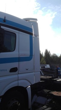 СПОЙЛЕРЫ ОБТЕКТЕРОВ В КОМПЛЕКТЕ MERCEDES ACTROS MP4