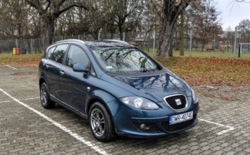 Seat Altea XL 2.0 TDI 140KM 2007 Seat Altea XL 2,0TDI Bezwypadkowy 2.0 Diesel 140KM, zdjęcie 5