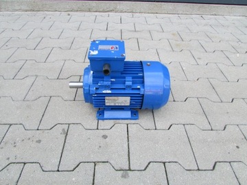 Электродвигатель ЭМК 2,2 кВт 2840 об/мин JS 90L