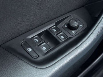 Volkswagen Passat B8 Variant Facelifting 1.5 TSI EVO 150KM 2023 Volkswagen Passat Variant 1.5 TSI Evo Business DSG FV 23 gwarancja 1.5, zdjęcie 30