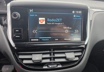 Peugeot 208 I Hatchback 5d Facelifting 1.2 PureTech 110KM 2019 Peugeot 208 1.2 Benzyna 110KM, zdjęcie 16