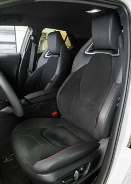 Toyota C-HR II 2023 Toyota C-HR 2.0 Hybrid Dynamic Force GR Sport Premiere Edition 2.0 Hybryda, zdjęcie 10