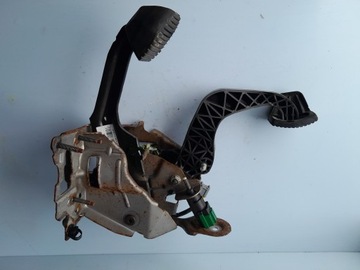 PEDAŁ HAMULCA SPRZĘGŁA CITROEN C4 II B7 11-