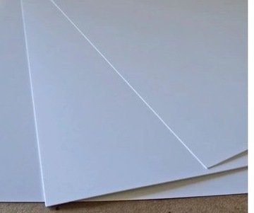 Karton biało- biały GC1 240g A4 100ark