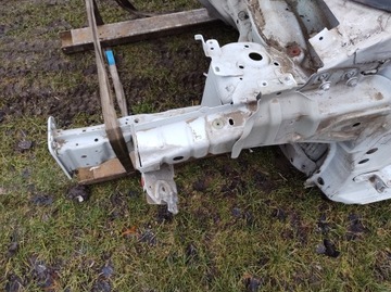 FORD FIESTA MK7 16R - РАМА ПЕРЕДНЯЯ ЛЕВАЯ